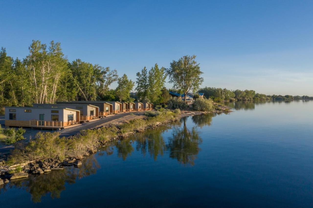 River Lodge And Cabins Boardman 外观 照片