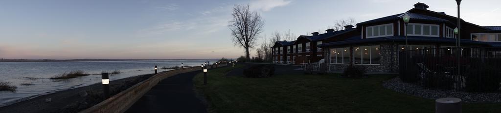 River Lodge And Cabins Boardman 外观 照片