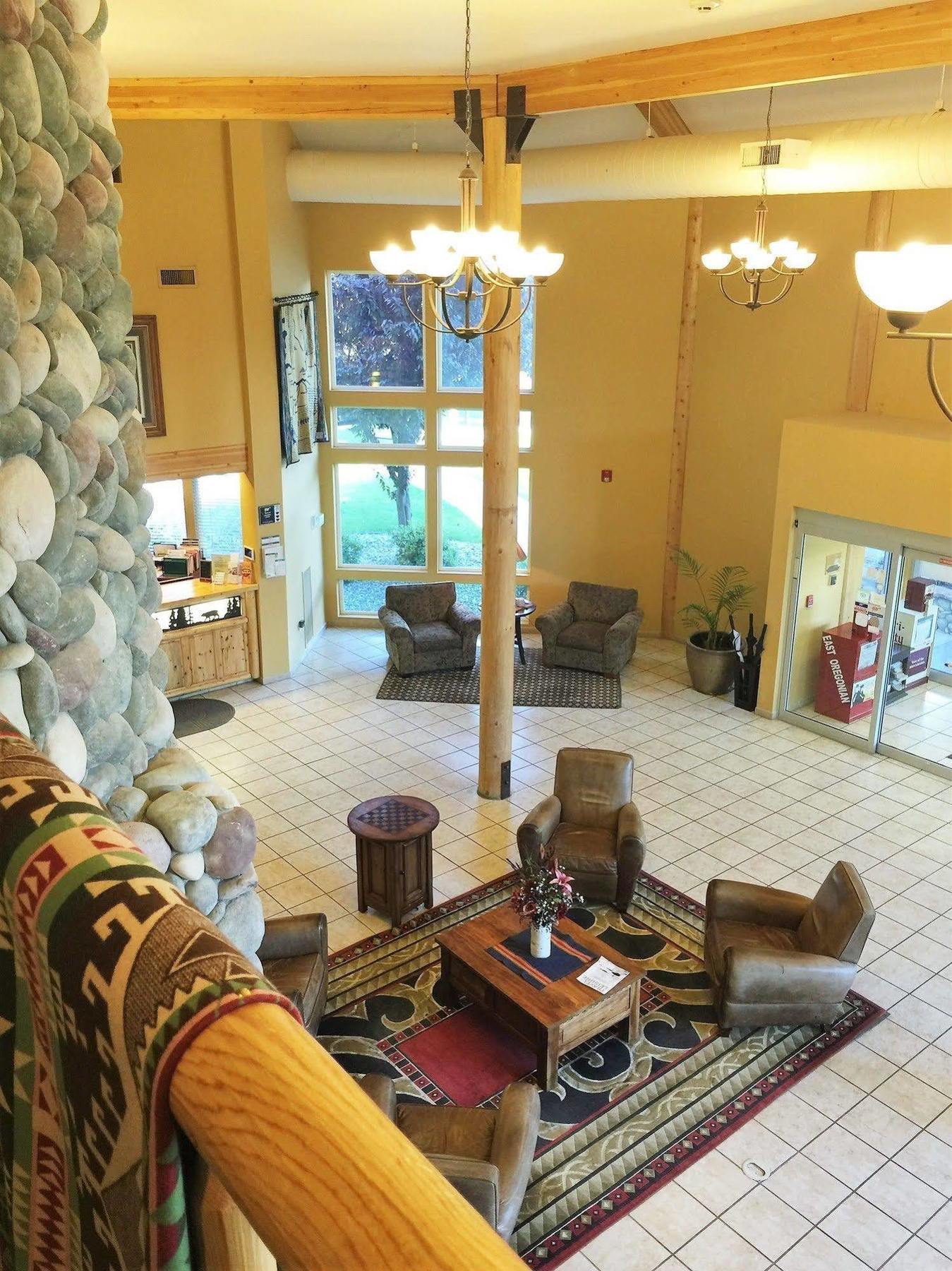 River Lodge And Cabins Boardman 外观 照片